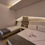 Imperial 4*