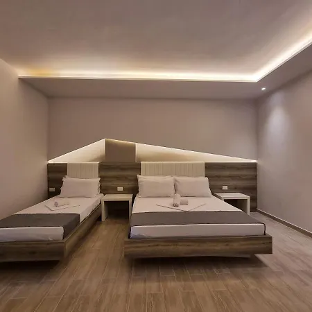 Imperial 4*