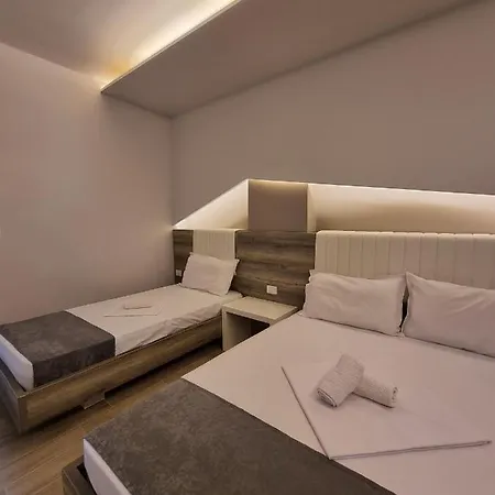 Imperial 4*